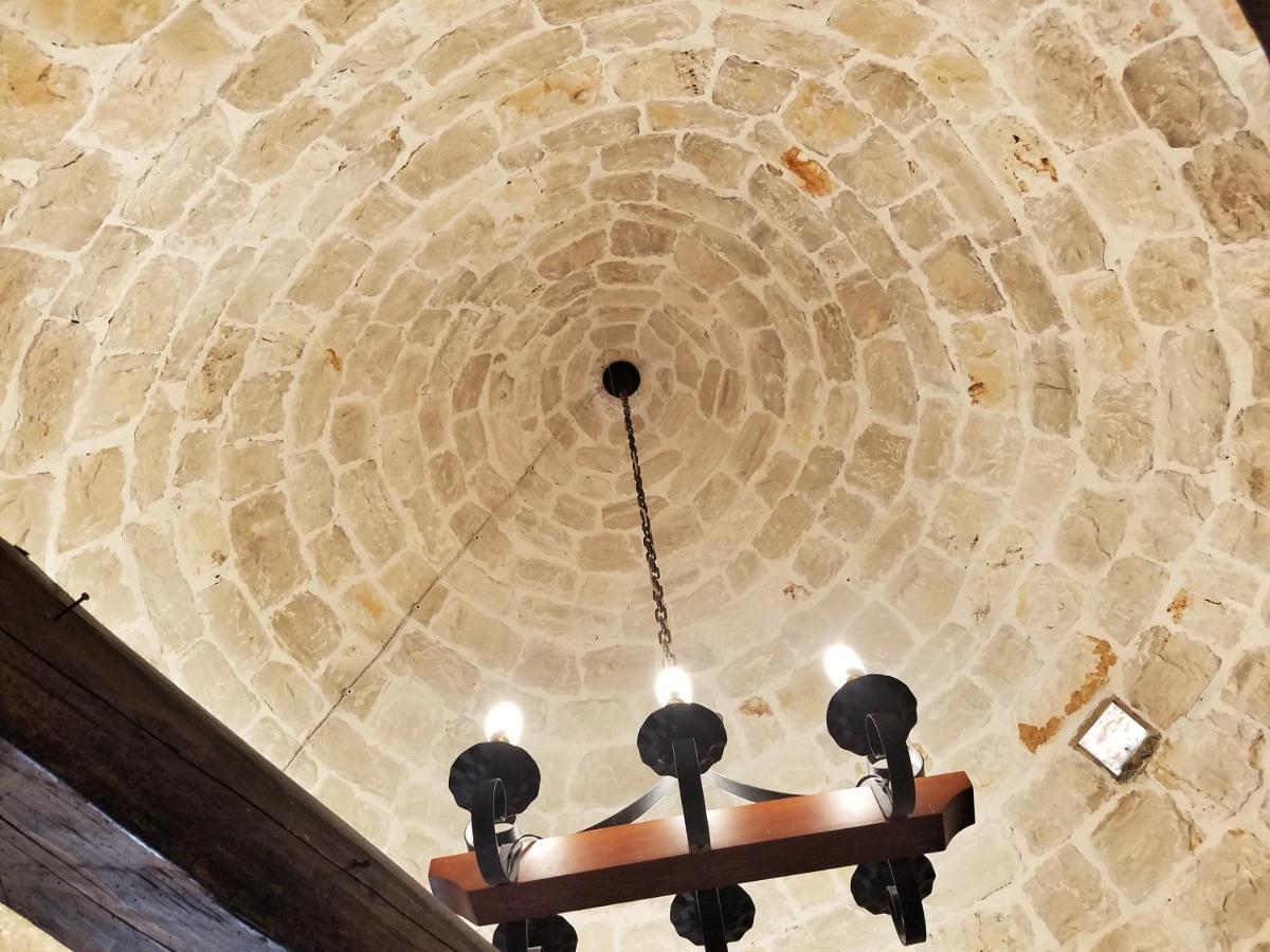 Antico Trullo Immerso Nella Campagna アルベロベッロ エクステリア 写真